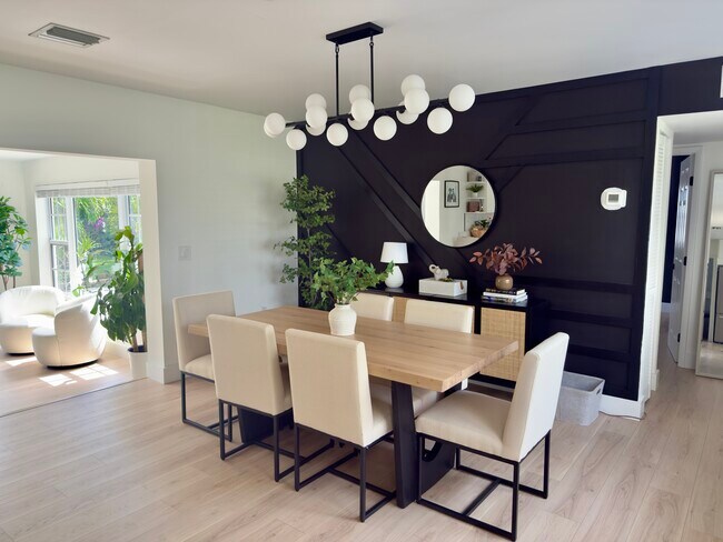 Foto del edificio - 421 NW 39th St