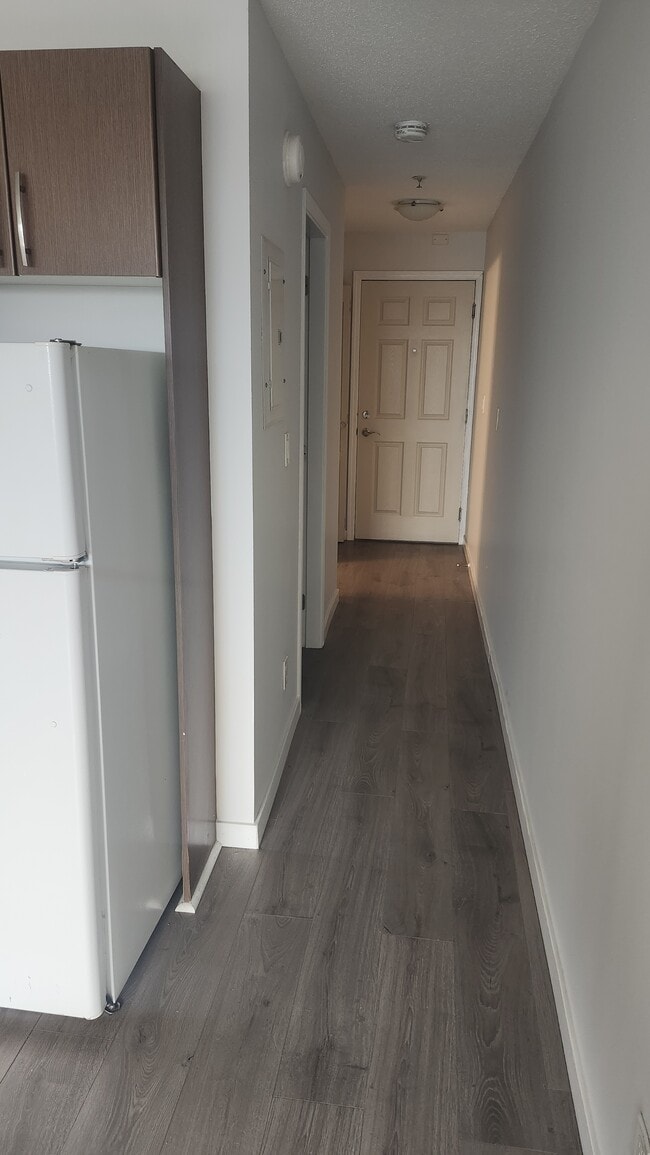 Building Photo - 3683 E Hastings St