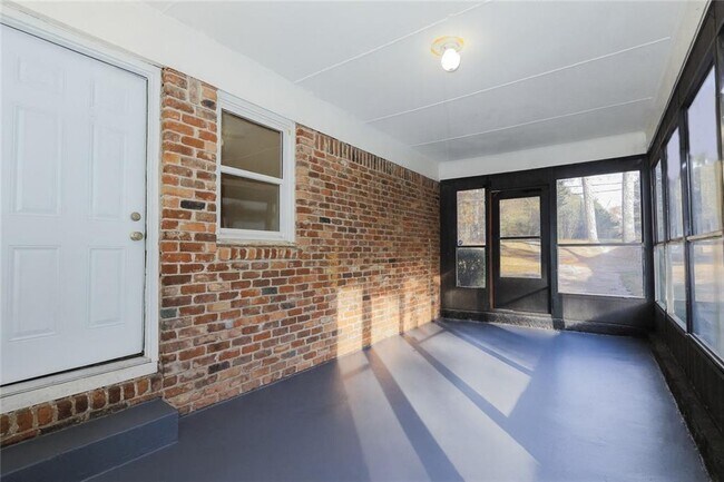 Foto del edificio - 4572 Campbellton Rd SW