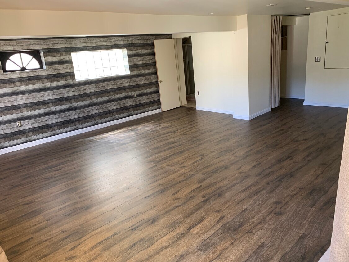 Foto principal - 5934 Manola Way