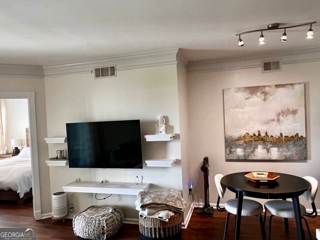 Foto del edificio - 275 13th St NE