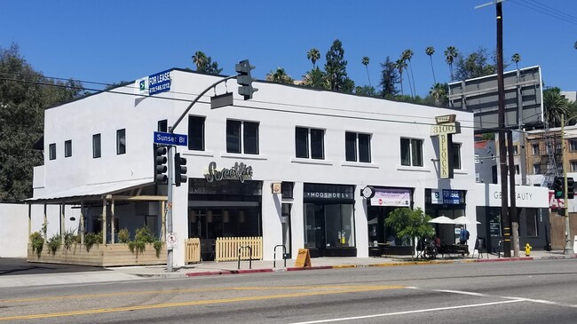 Building Photo - 3114 Sunset Blvd