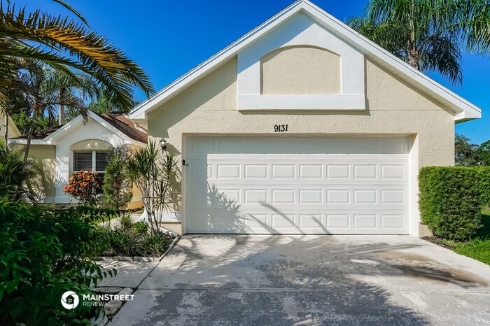 Foto principal - 9131 Buttercup Ct