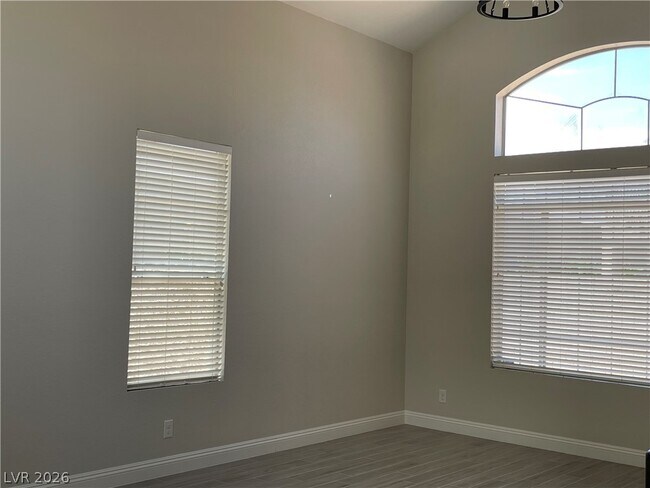 Building Photo - 7832 Blue Eagle Way