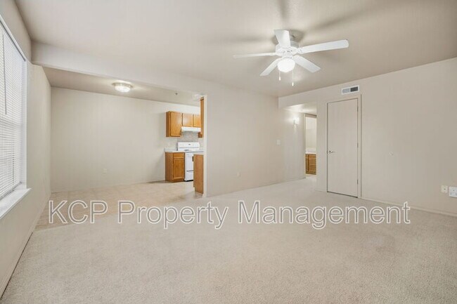 Foto del edificio - 6400 Massard Rd