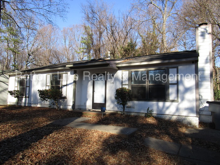 Primary Photo - 1346 Susan St