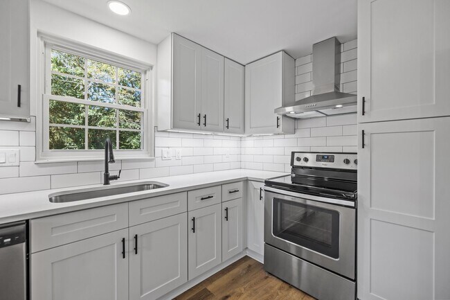 Foto del edificio - 7120 Clear Crossing Ln