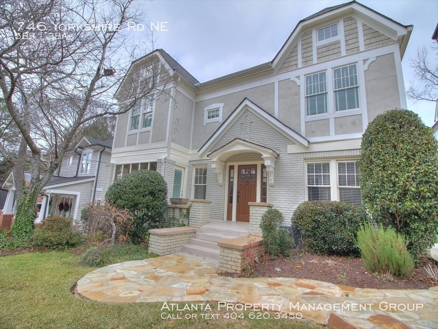 Primary Photo - 746 Yorkshire Rd NE