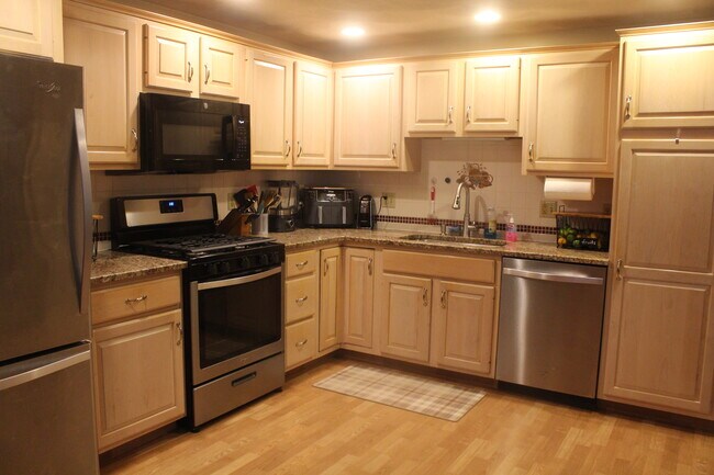 Foto del edificio - 44 Grace Meadows Dr