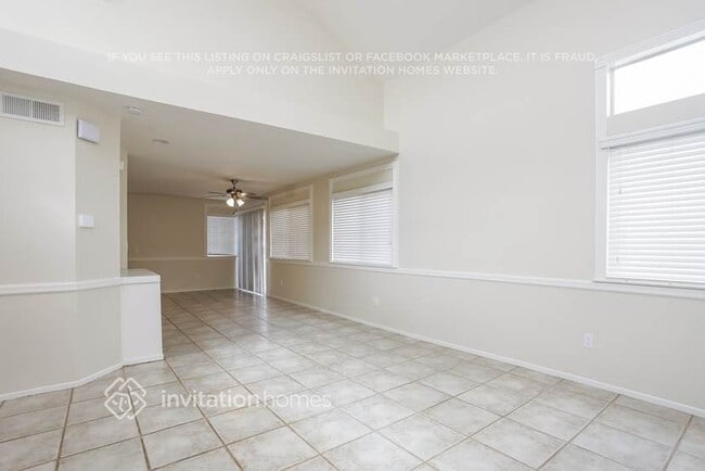 Building Photo - 23784 Sierra Oak Dr