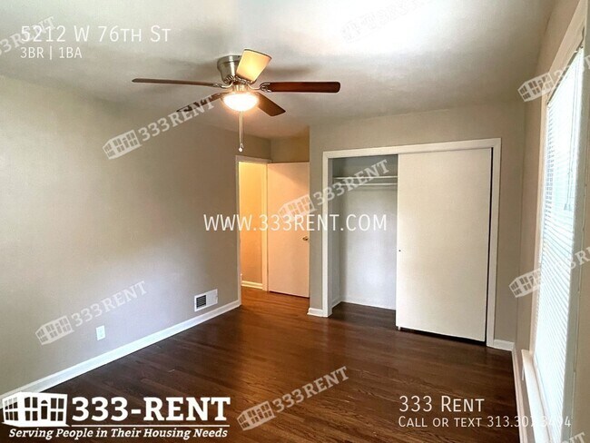 Foto del edificio - 5212 W 76th St