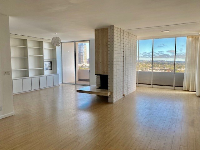 Gorgeous open floor plan living room - 1333 S Beverly Glen Blvd
