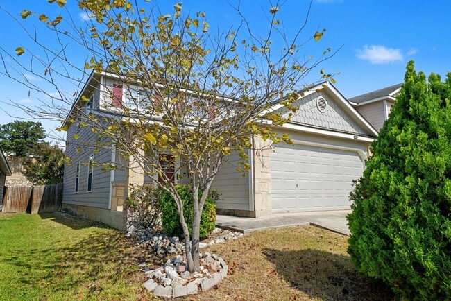 Building Photo - Beautiful 4-Bedroom Home in Bulverde Village! - Realtor Commission: $500