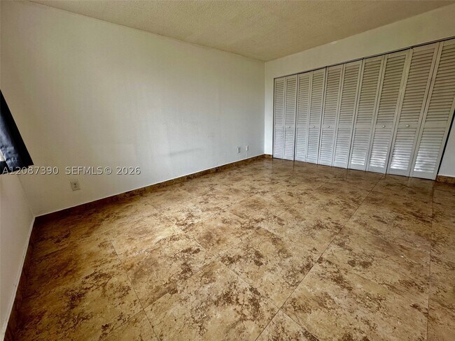 Foto del edificio - 4540 NW 79th Ave