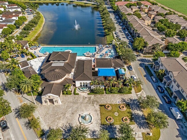 Foto del edificio - 9205 SW 170th Pl