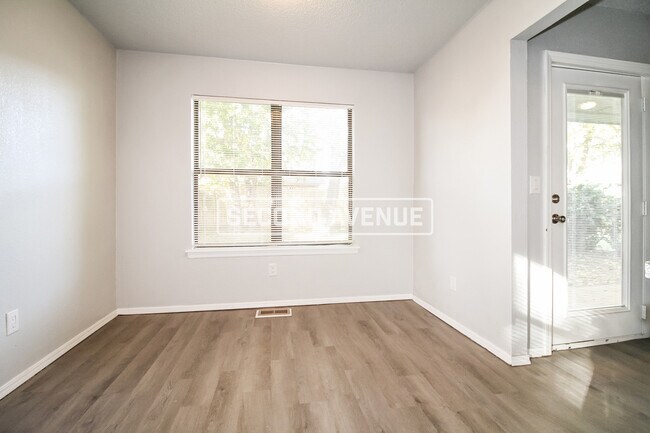 Foto del edificio - 2621 SW 103rd ST