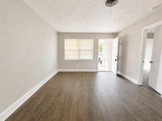 Building Photo - 5301 Mansel Ln