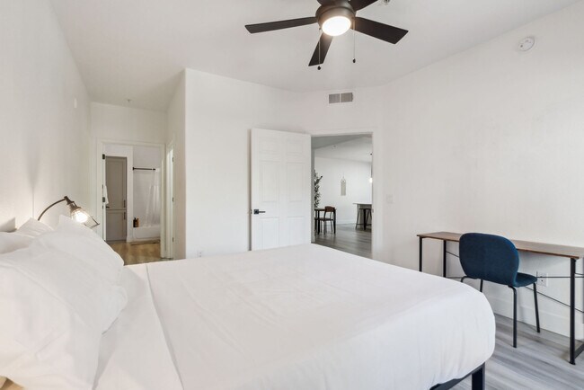 Foto del edificio - 6610 N 93rd Ave