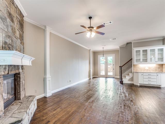 Building Photo - 1402 Hampton Rd