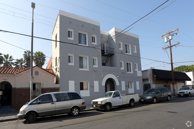 Building Photo - Fedora Apartments