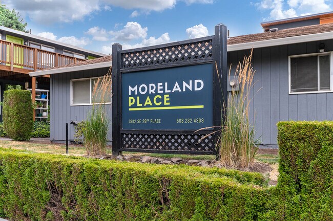 Foto del edificio - Moreland Place Apartments