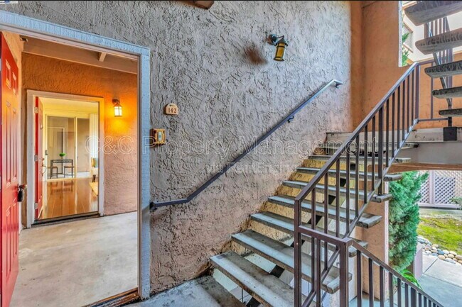 Foto del edificio - 3695 Stevenson Blvd