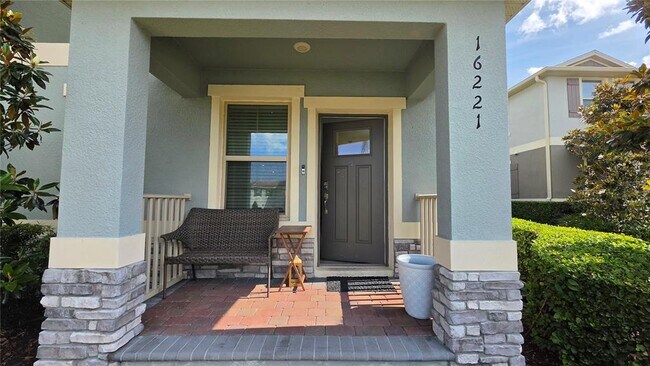 Foto del edificio - 16221 Admirals Cove Ln