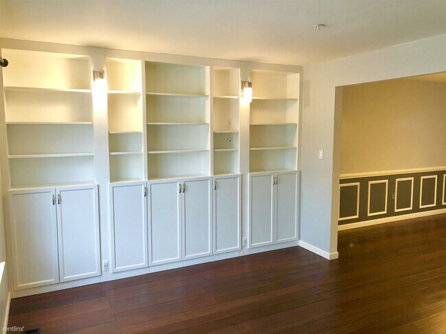 Foto del edificio - 4 br, 3.5 bath House - 1201 Consideration Ln