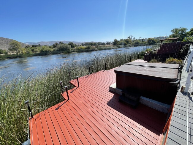 Disfrute del jacuzzi con excelentes vistas - 1534 Oceanaire Dr