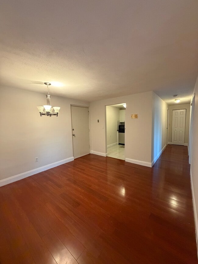 Photo - 215 Winter St Apartment