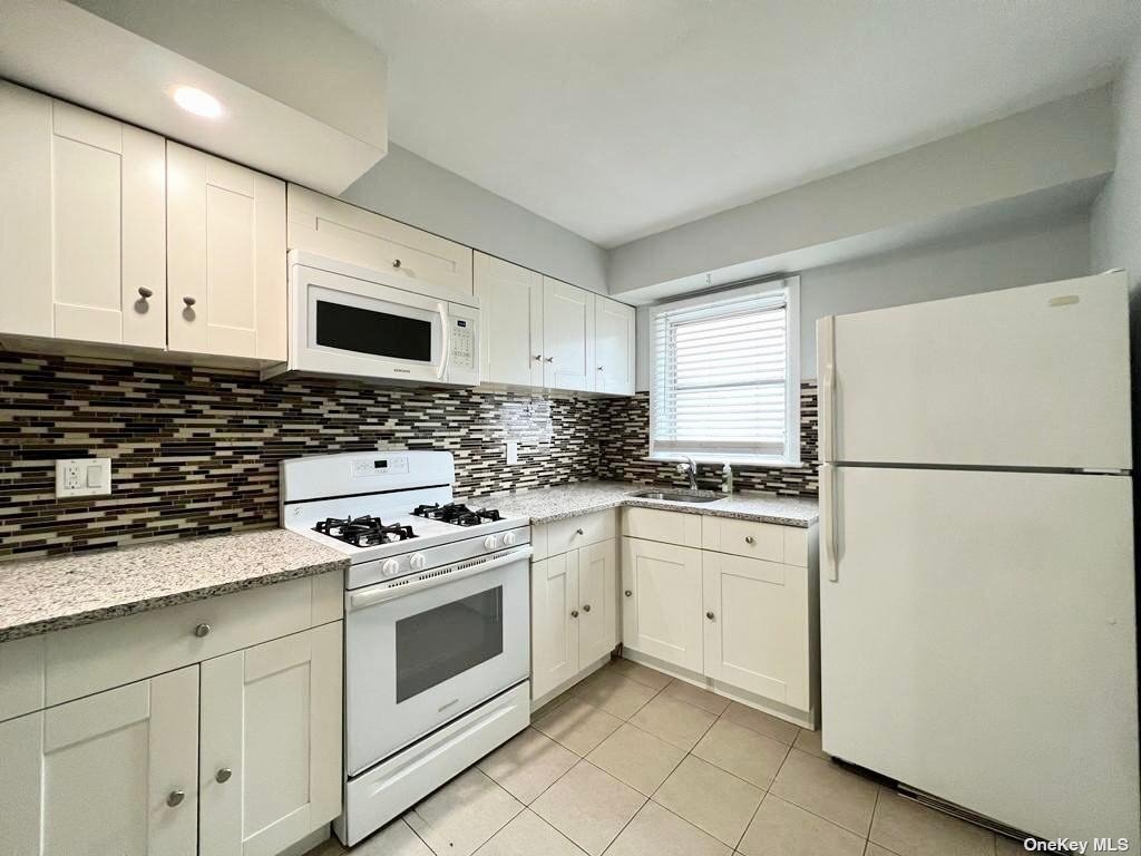 51 Baisley Ave Unit 2, East Rockaway, NY 11518 Room for Rent in East