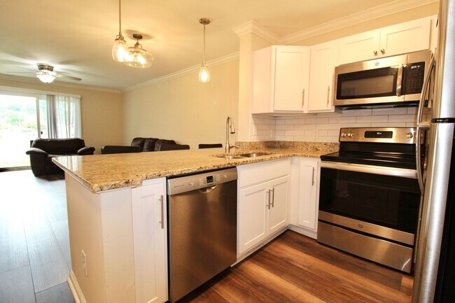 Foto del edificio - 1340 Hunters Rd