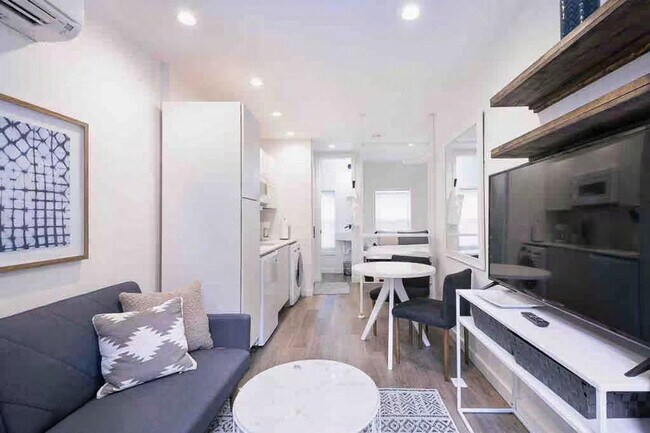 Foto del edificio - 1423 P St NW