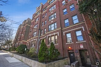 Building Photo - 277 Harrison Ave