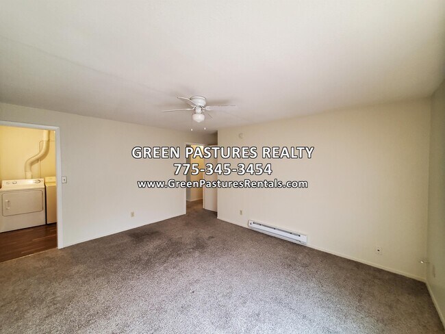 Foto del edificio - 3918 Clear Acre Ln