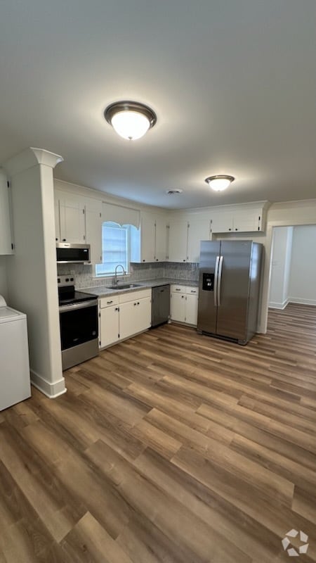 Kitchen - Lander Retreat