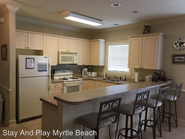 Building Photo - 4895 Luster Leaf Cir