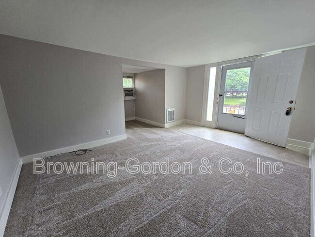 Foto del edificio - 2803 W Linden Ave