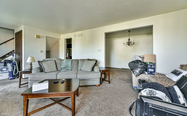 Foto del edificio - 2 br, 1 bath Townhome - 1121 Morrelle Ave