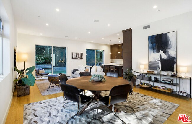 Foto del edificio - 2031 Butler Ave