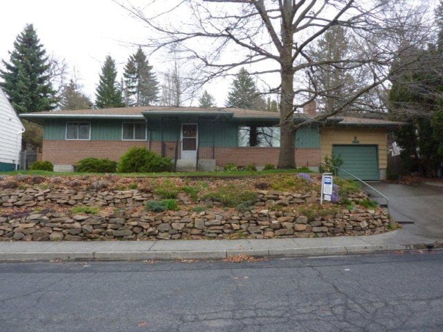 Building Photo - 1010 NE Duncan Ln