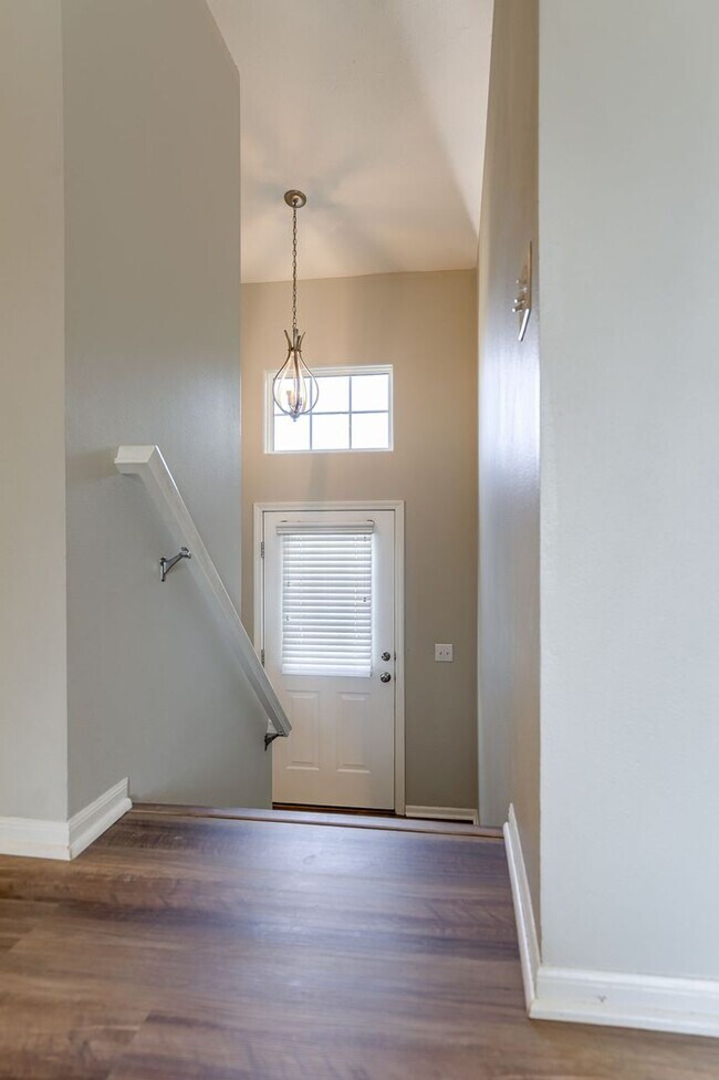 Foto del edificio - Must See 3 Bedroom In Coyote Run!!