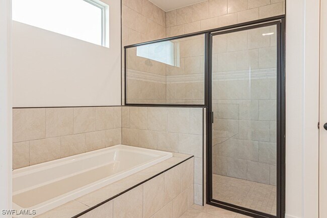 Foto del edificio - 4155 NW 38th St