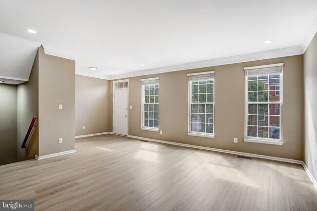 Building Photo - 21365 Hansberry Terrace