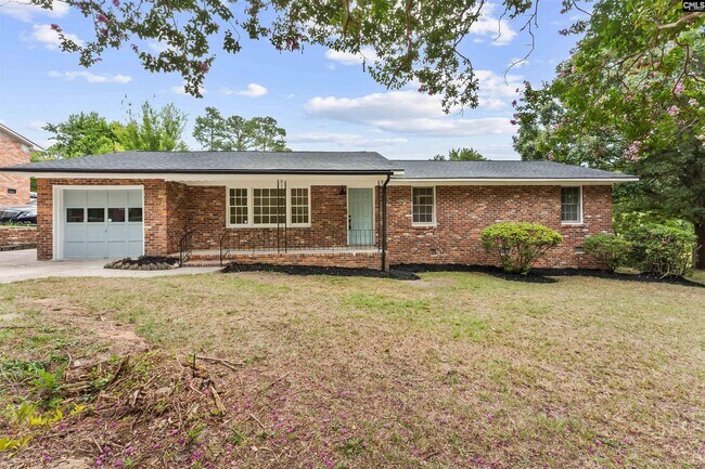 Foto del edificio - 7416 Parkview Dr