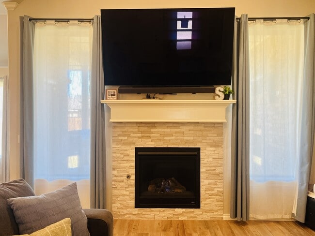 Foto del edificio - 11824 Loren Brook Ln