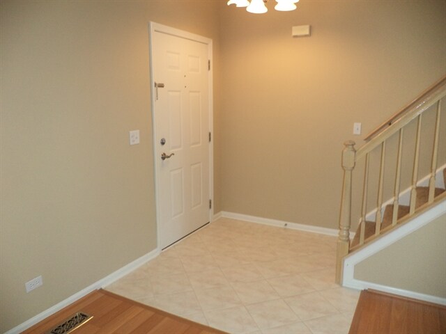 Building Photo - 228 Pinehurst Dr