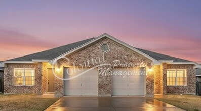 Building Photo - 4809 Auburn Dr