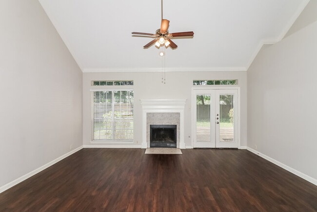 Building Photo - 3119 Creek Manor Dr
