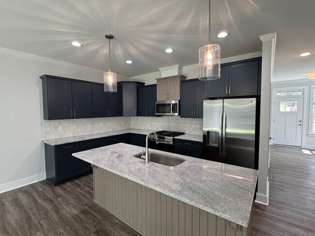 Foto del edificio - 3 Bed 2.5 Bath Brand New Townhome